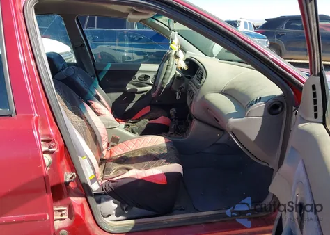 1995 Ford Contour Gl z USA, uszkodzony, nr VIN 3FALP65L4SM120176